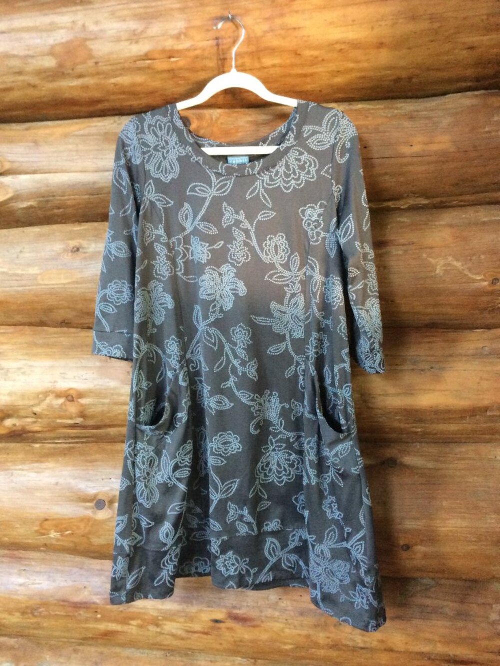 rabbit rabbit rabbit Taupe Dotted Floral Shift Dress with Pockets Size 12